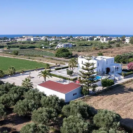 Santo Villa, A Riveting Group Sanctuary!