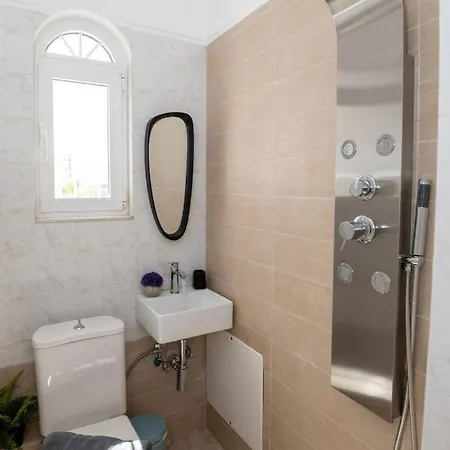 Santo Villa, A Riveting Group Sanctuary! *
