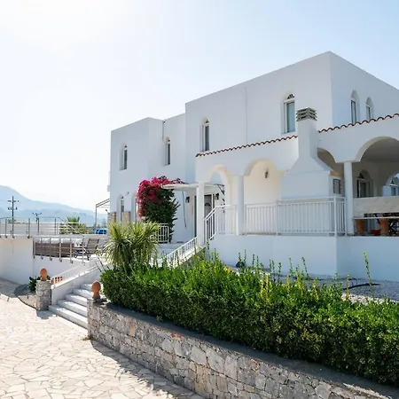 Santo Villa, A Riveting Group Sanctuary! וילה Paralia Kourna