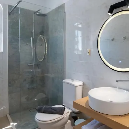 וילה Santo Villa, A Riveting Group Sanctuary! Paralia Kourna