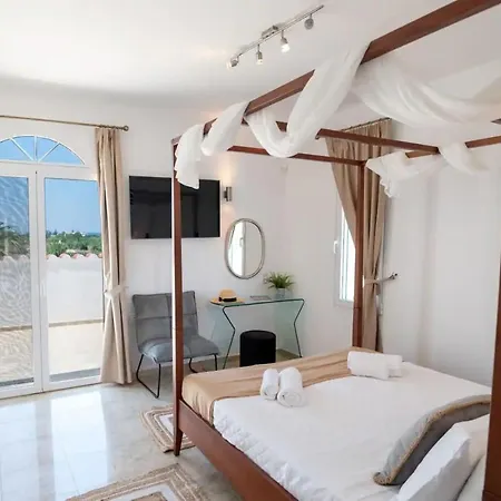 Santo Villa, A Riveting Group Sanctuary! *