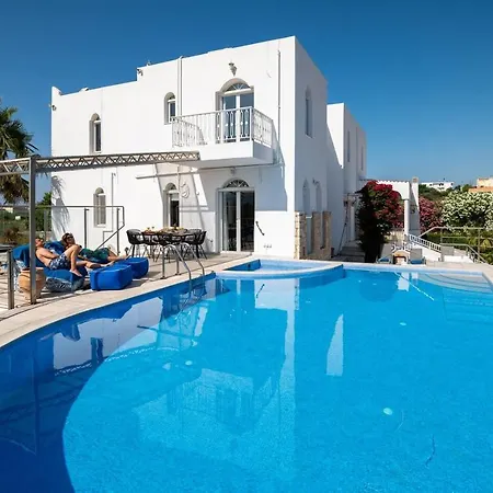 Santo Villa, A Riveting Group Sanctuary!